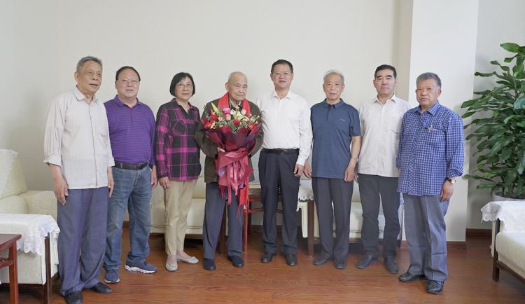 「饮水思源」潍坊市中医院建院元老：王昭岩