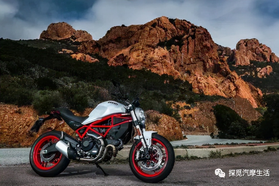 凯旋trident660缺点,凯旋660trident24款