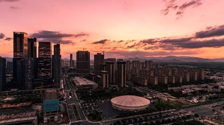 住在杭州临安,住在杭城