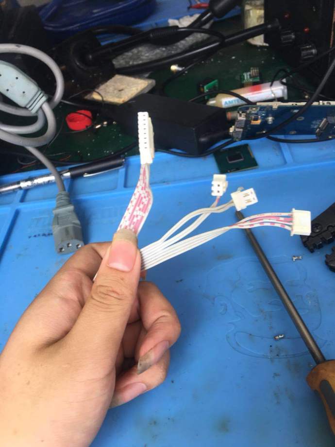 安泰信aps3005si是开关电源吗,安泰信aps3005dm使用方法