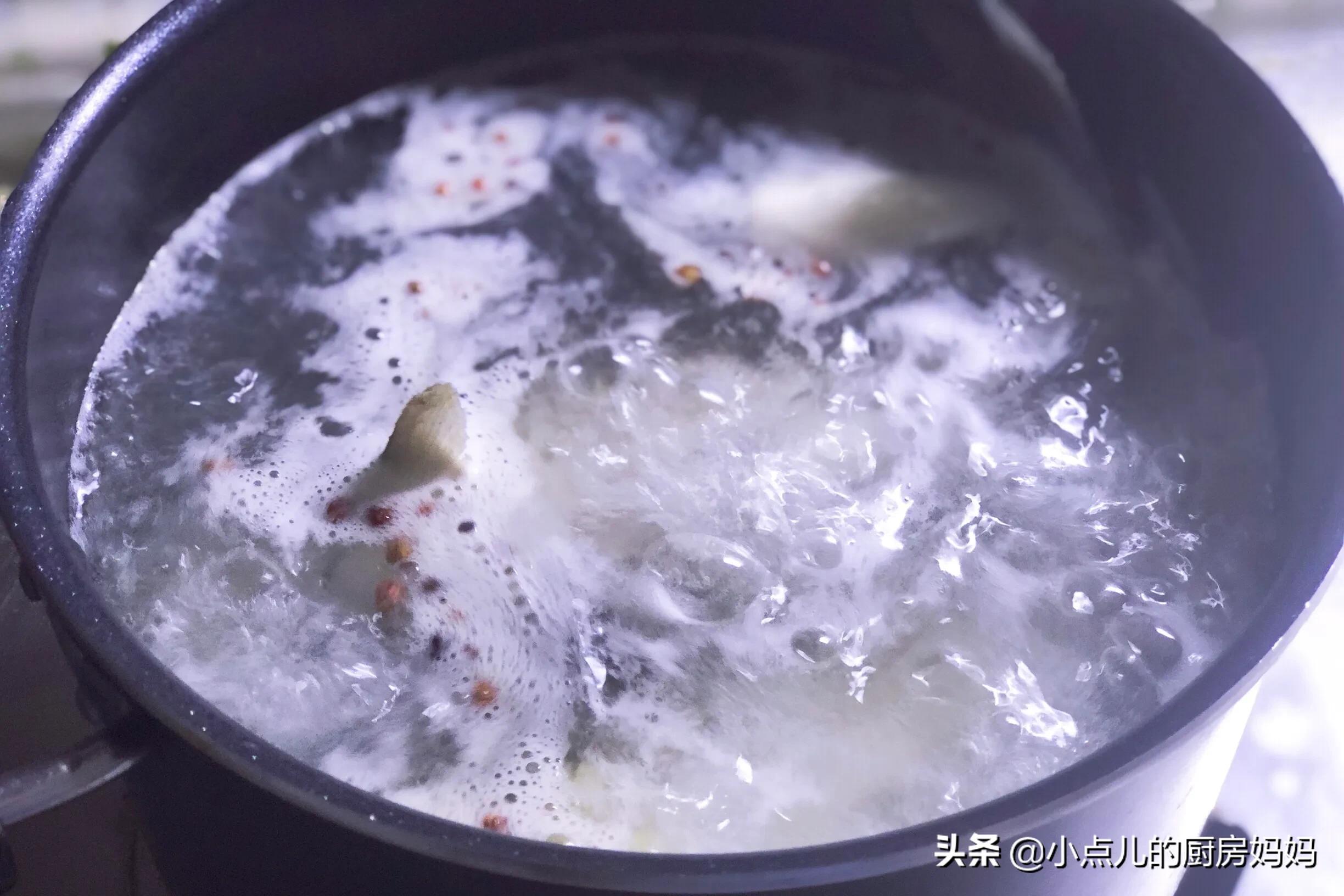 怎么熬出不腥的鲫鱼汤,熬鲫鱼汤不加猪油会不会白