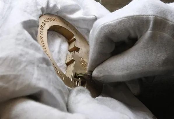 东京奥运会金牌是纯金的吗,东京奥运会倒计时