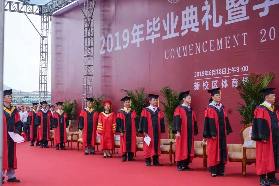 以格局致远人生，中南13193名学子携着满满的祝愿顺利毕业！