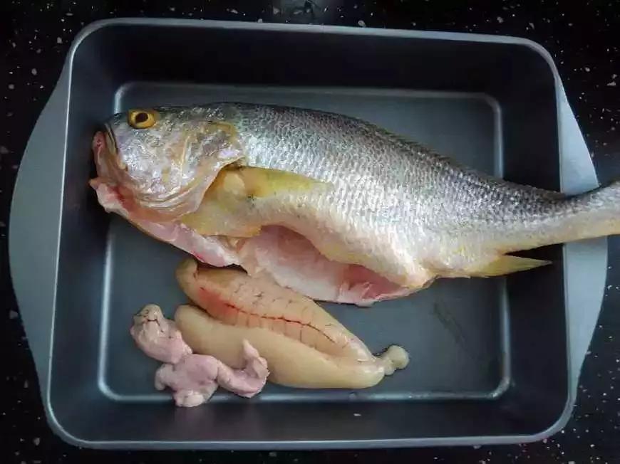 快死的鱼放到河里还能活吗,快死的鱼还在挣扎能活吗