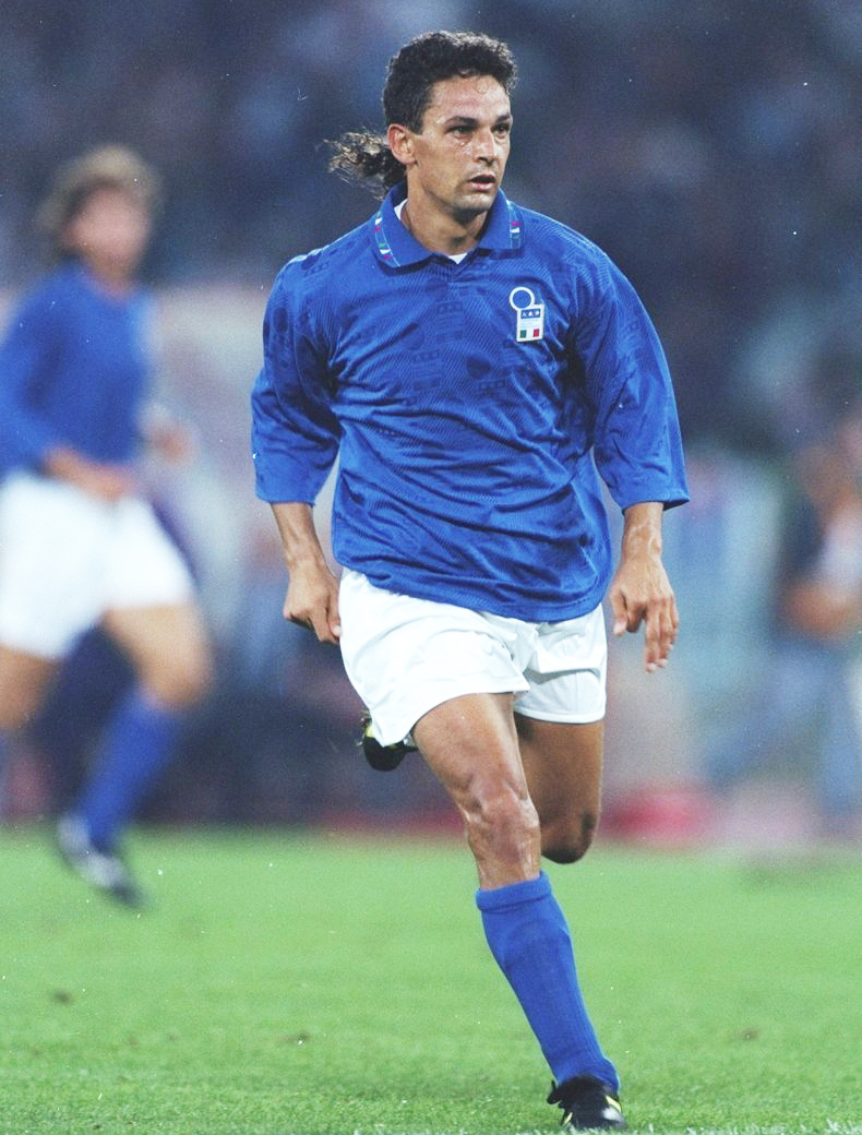 21世纪最伟大的足球运动员前十名,足坛20世纪最伟大的10人