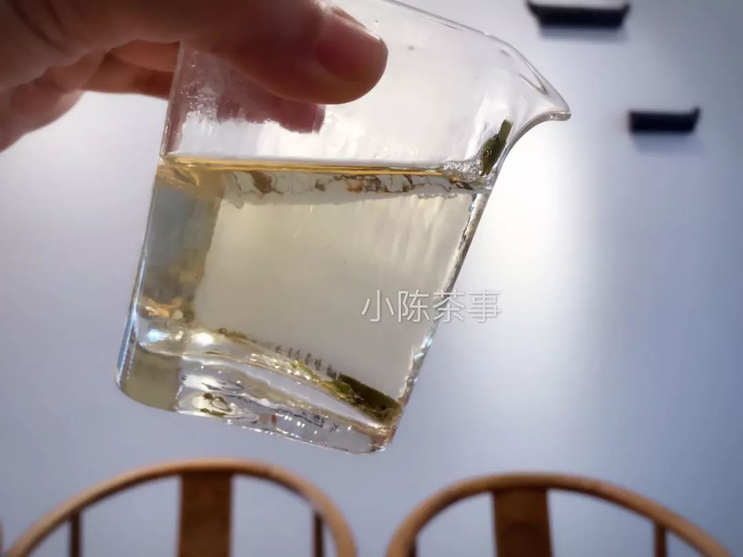 空腹喝茶具体是多长时间,空腹喝绿茶怎样