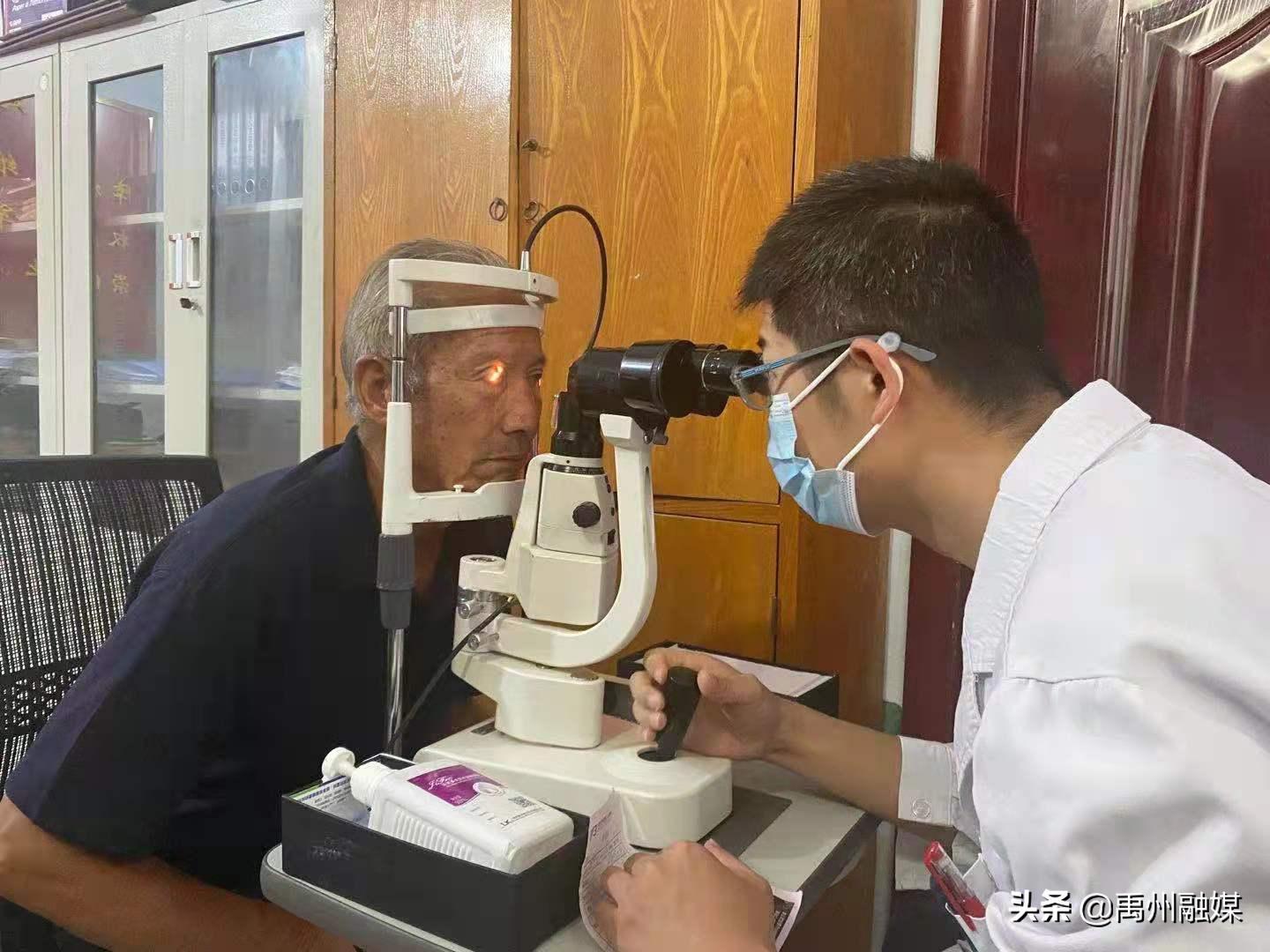 退役军人关爱百姓健康活动现场,关爱退役军人健康