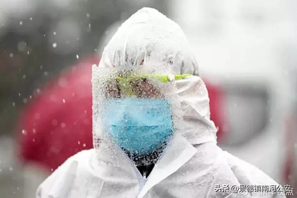 最新战疫感悟,战疫的50个瞬间