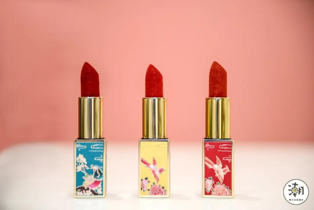 嗨“抢”凯德金牛！88团100、600返100、苹果华为最高减1600