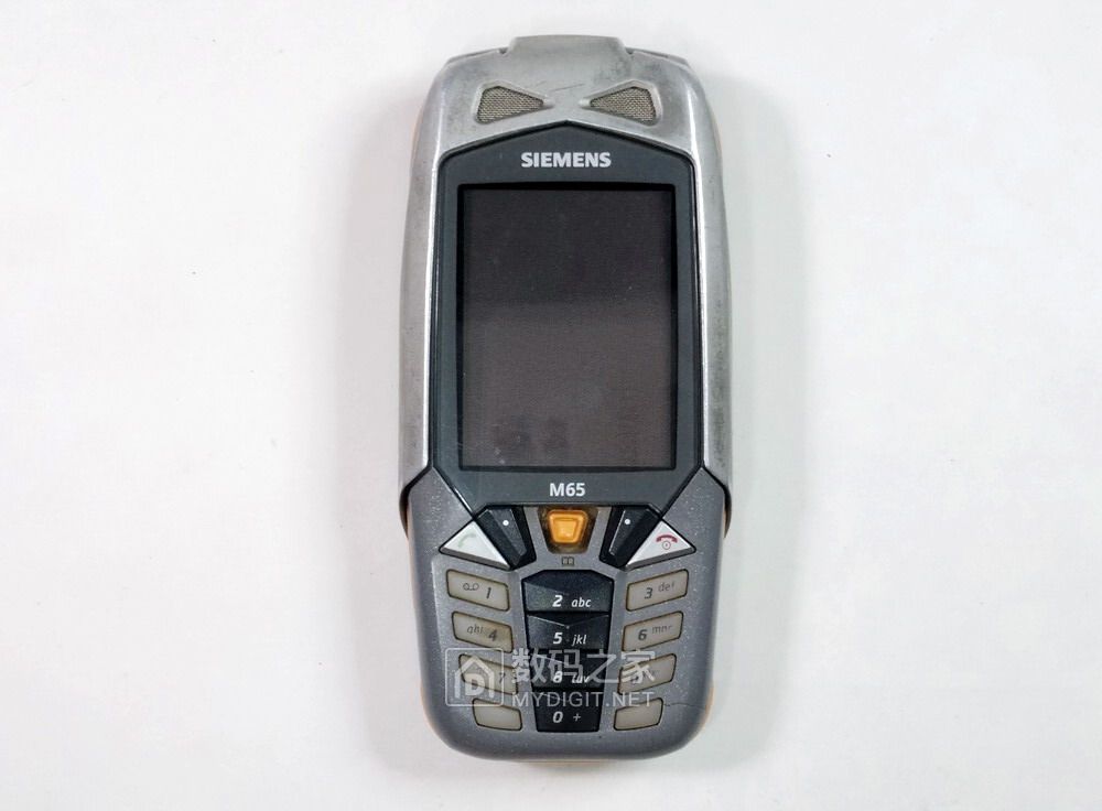 岁月催人老又回到三十年前,十年前的手机回忆满满