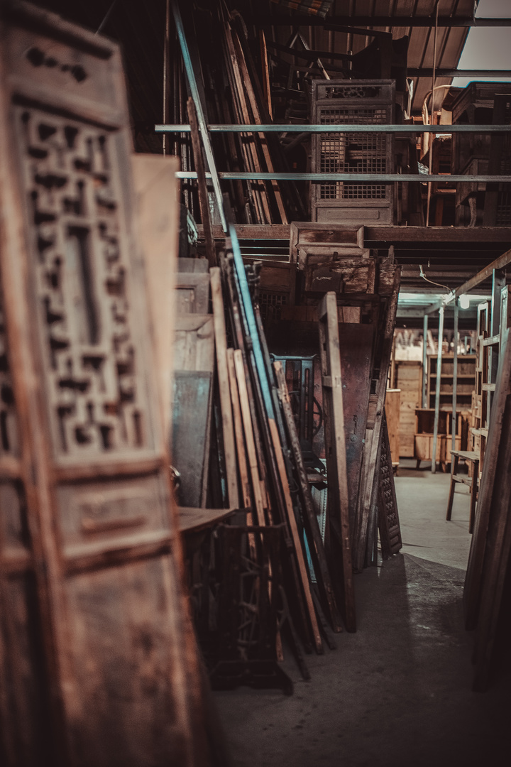 亮佳鸿华二手市场属于成都哪个区,亮佳鸿华二手市场在三环路外吗