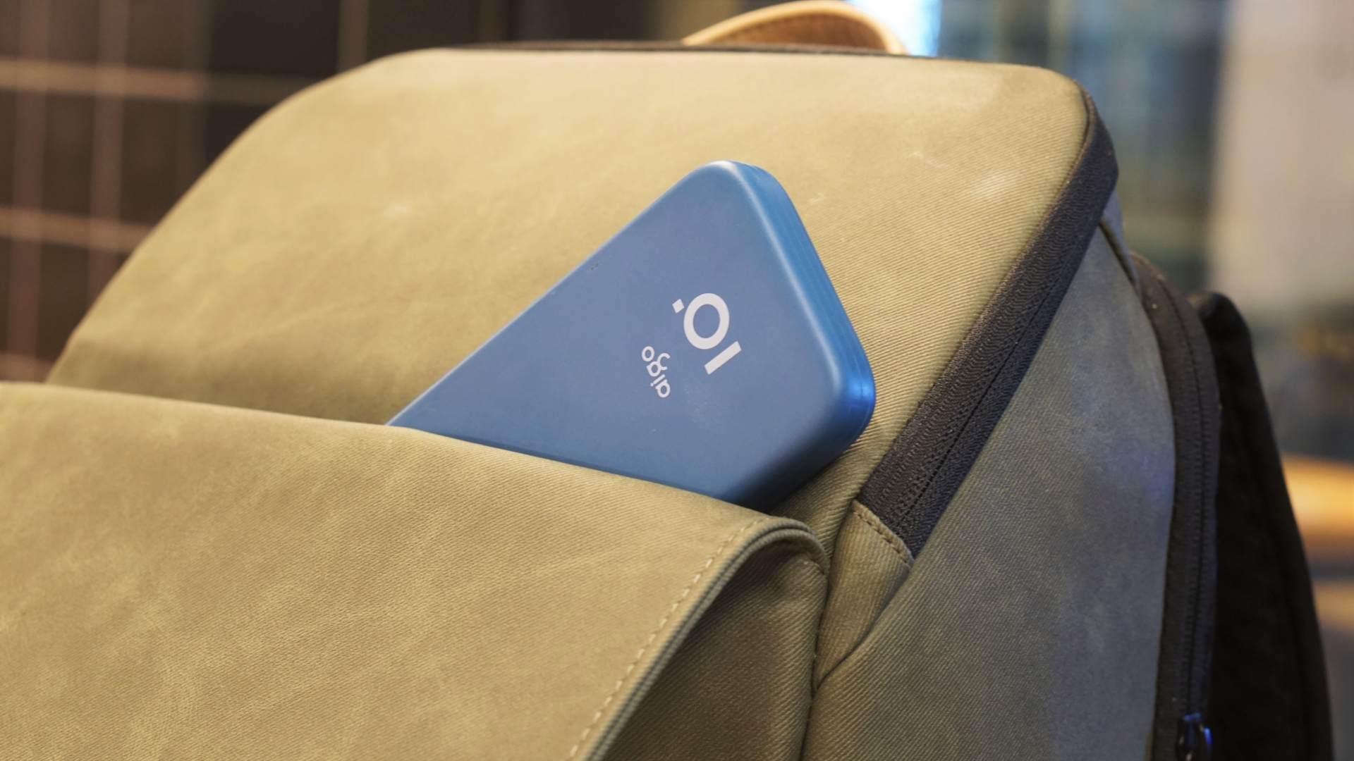 便捷充电新体验aigo电源,AIGO快充移动电源