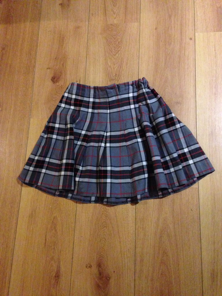 隔壁家的姐姐的找小裁，说她裙子松了，小裁用这个小技巧轻松改好