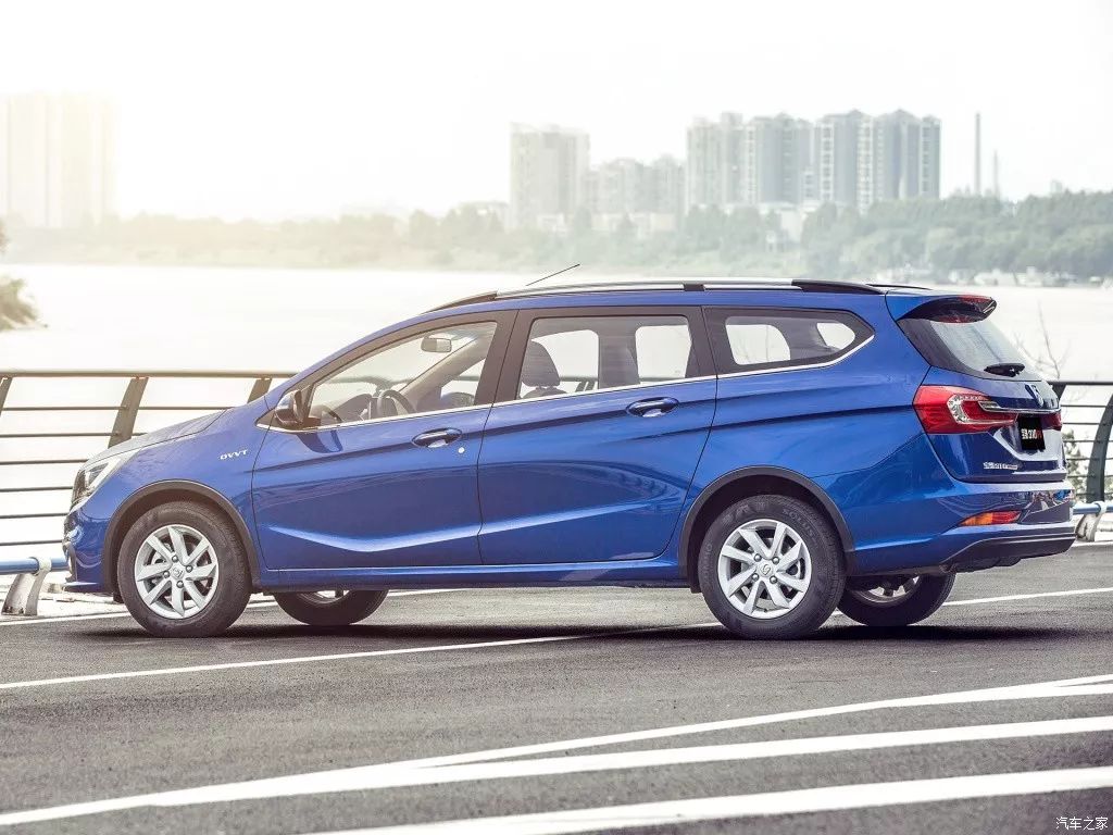 宝骏310w是不是旅行车,宝骏310w同价位的旅行车
