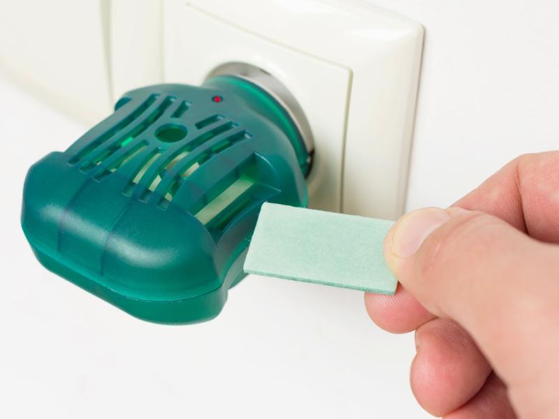 当心！电蚊香器使用不当会“走火”！