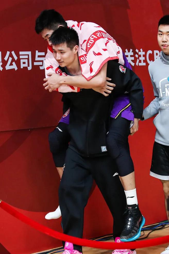 cba球鞋测评,cba球鞋面面观排名