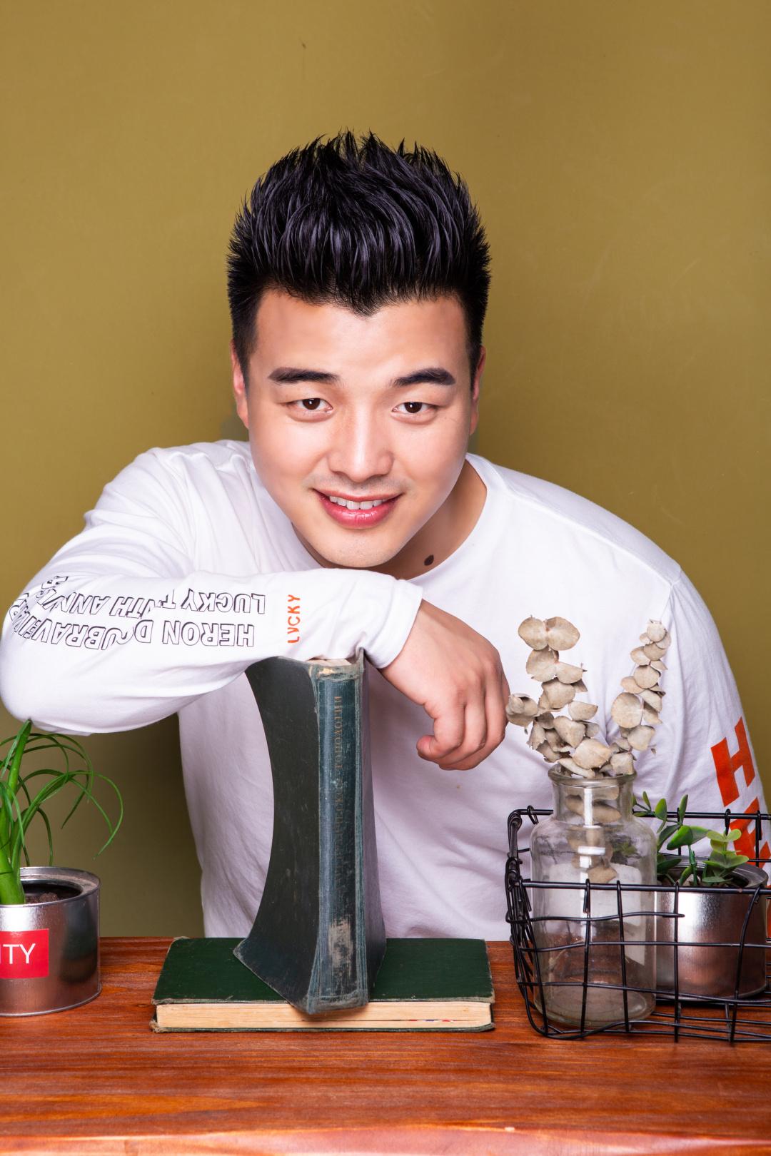 “90后BOSS访谈”穆子龙：BOSS就是要勇往直前