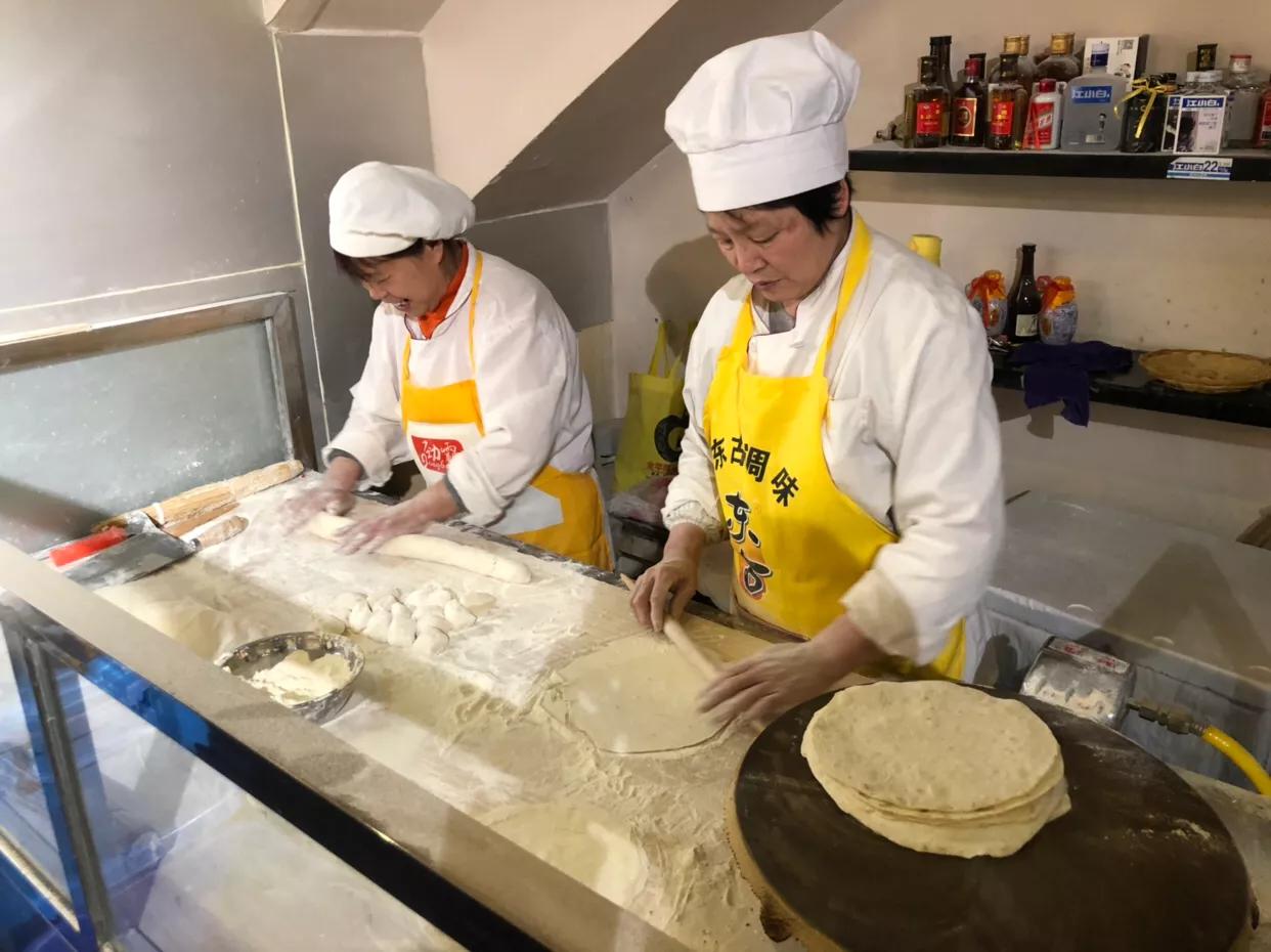 郑州烙馍村粗粮小灶,西郊烙馍村