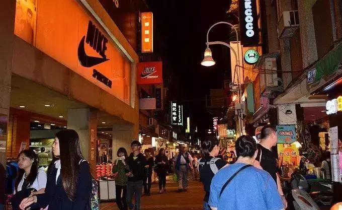 济南洪楼区夜市几点开始,济南洪楼夜市冬天营业吗