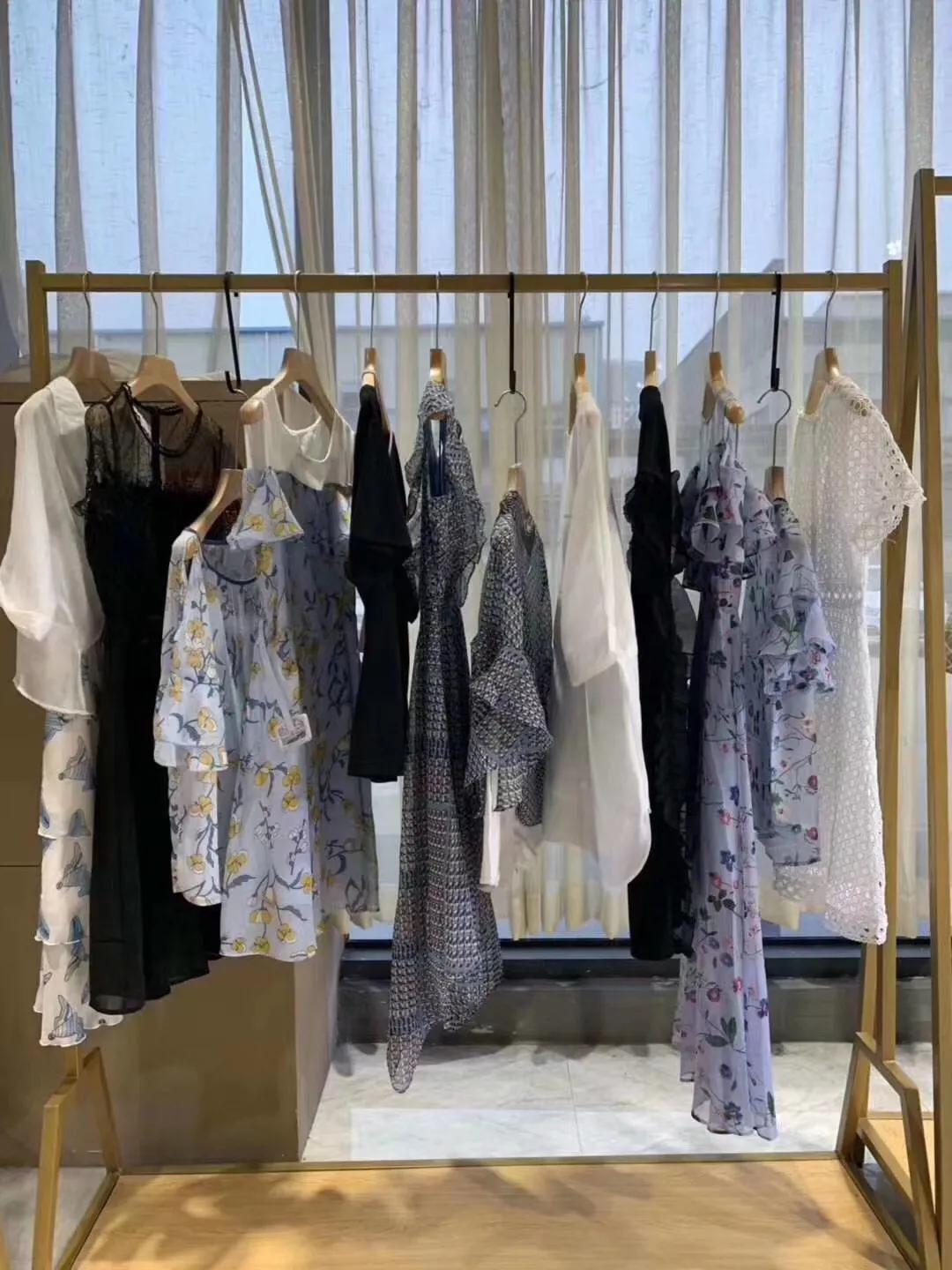 广州十三行服装批发零售拿货攻略,广州服装批发市场大全及进货技巧