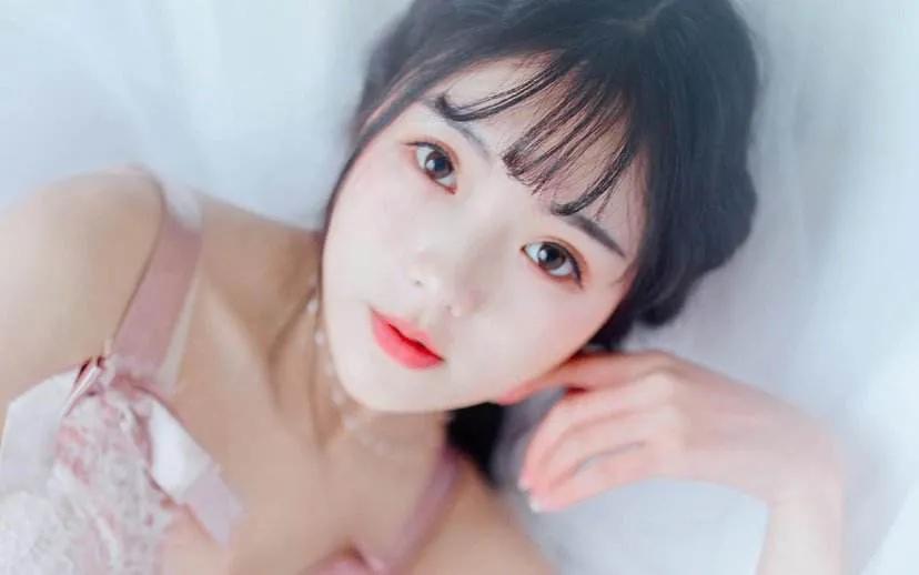 敷了可以紧致肌肤的面膜,敷完能变白的面膜