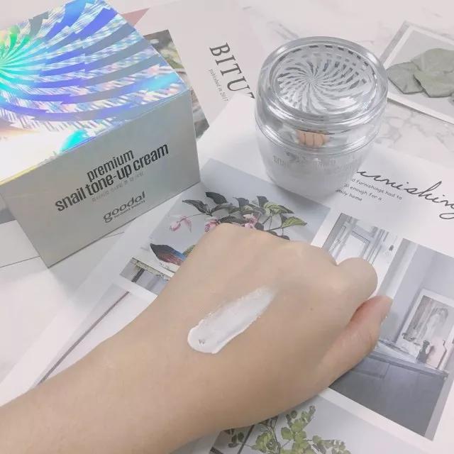 为什么男的喜欢女的素颜,男生其实喜欢的就是素颜