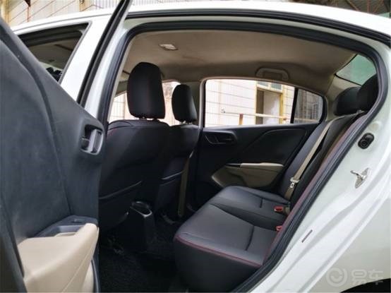 锋范经典驾驶感受,锋范帅气