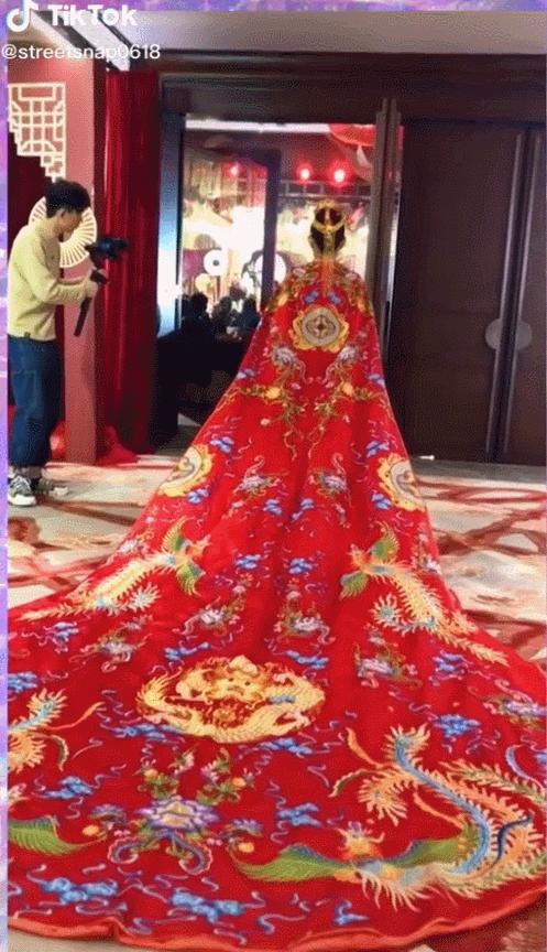 中式婚礼火了好多人观看,火遍全球的中式婚礼