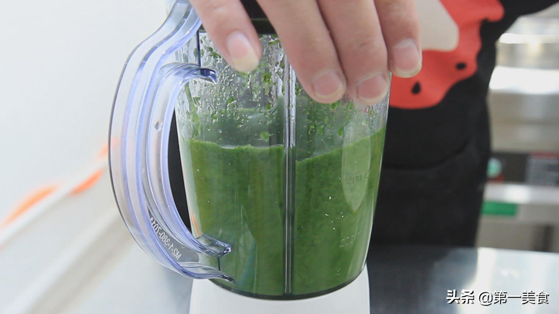 薄皮大馅饺子的包法视频,薄皮大馅的饺子怎样包不煮破