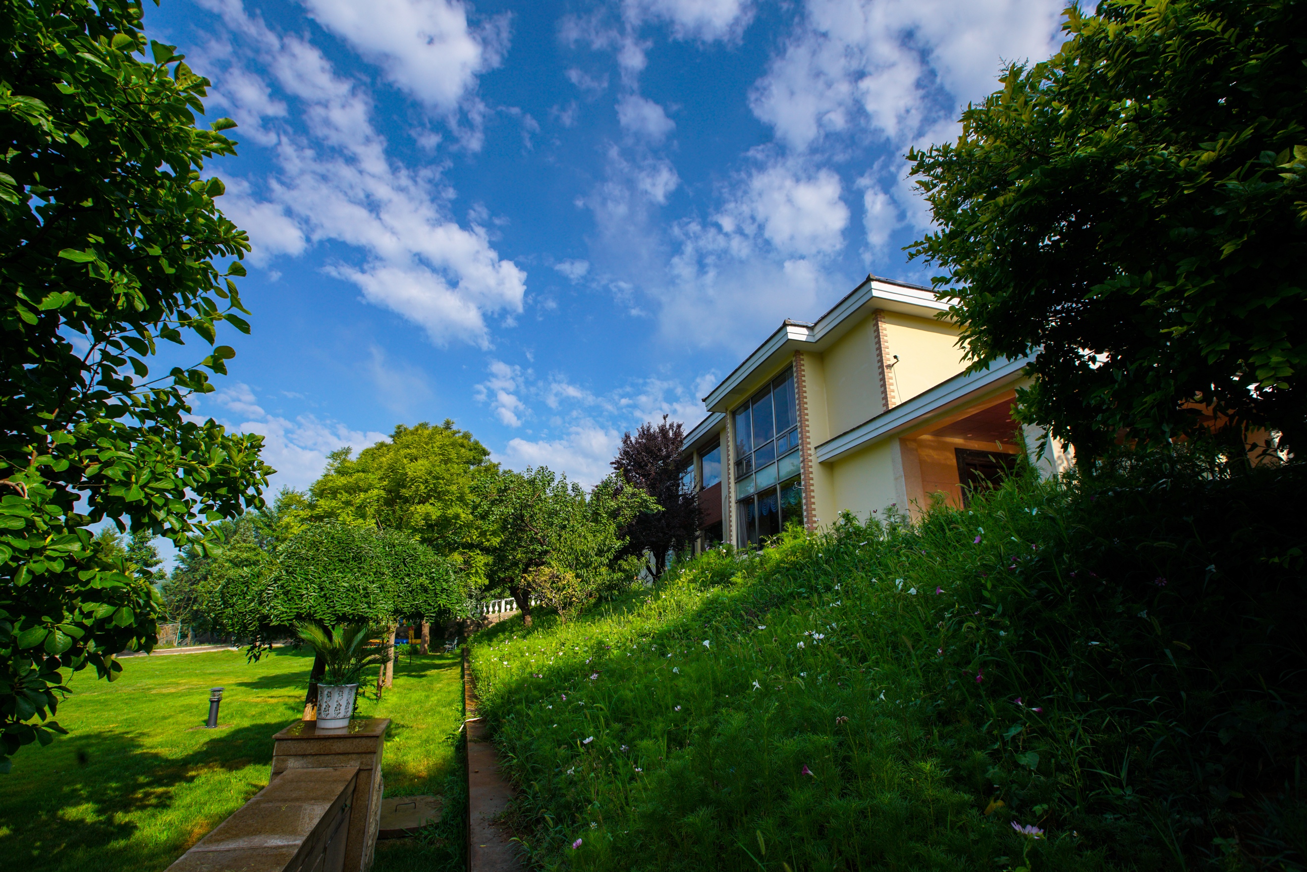 隐藏在大山里的世外桃源在哪里,隐藏在乡村的世外桃源