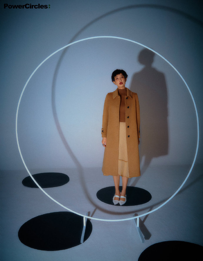 思加图秋星空单鞋,思加图松糕鞋小白鞋