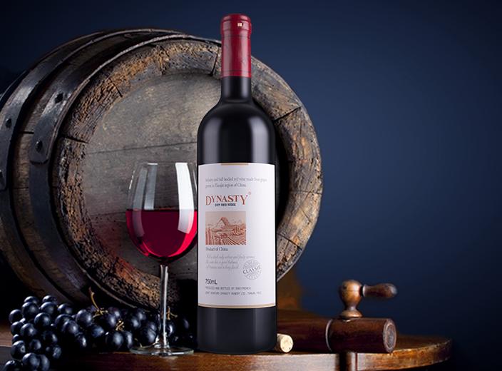 入口顺滑不干涩的葡萄酒,葡萄酒干涩