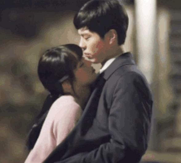 情侣同居过夜到底有多危险？看完我彻底慌了！！！