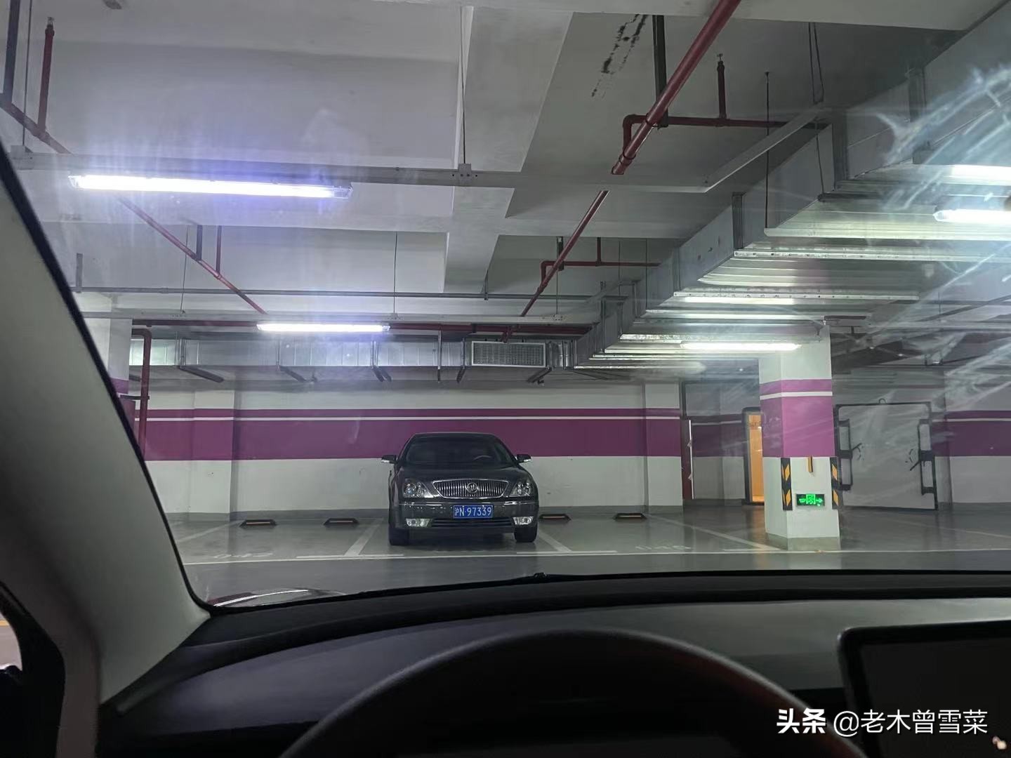 龙膜和康得新车膜哪个好,康得新s70车膜与龙膜哪个好