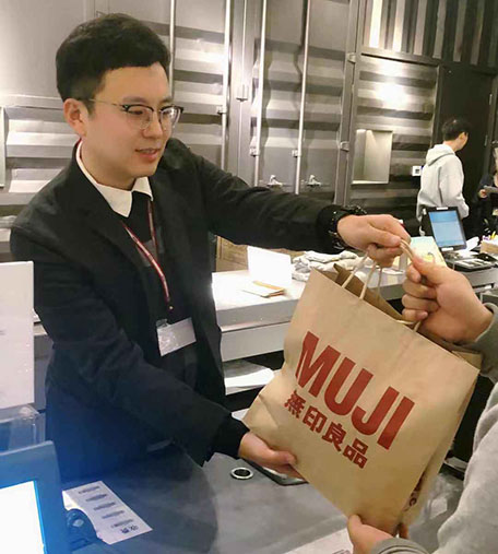 寻找藏在南京的首店——主持人带你玩转“中华第一商圈”