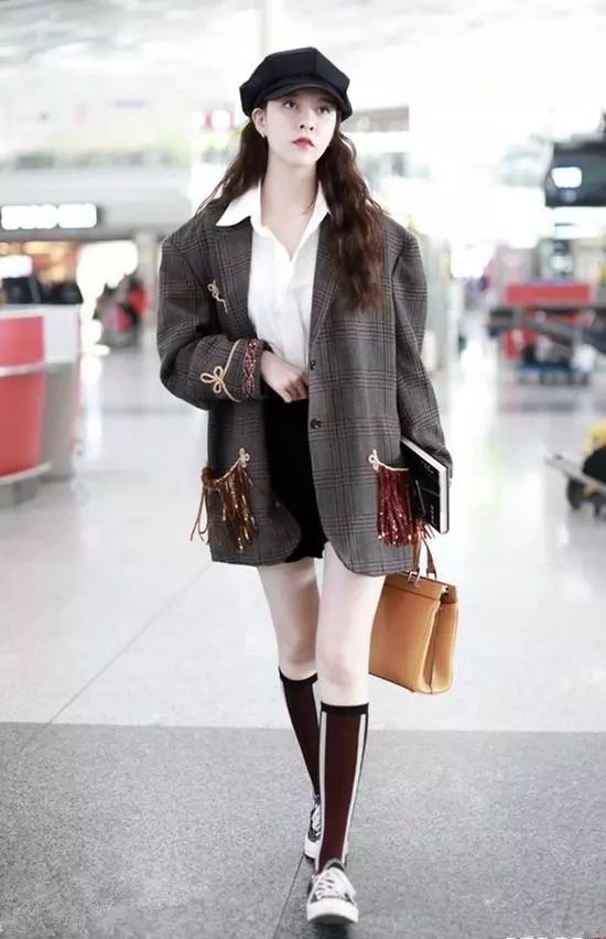 减龄学院风怎么穿才洋气？注意这三点，一不小心嫩回18岁