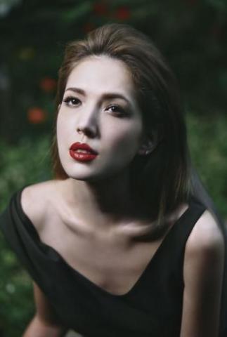 昆凌是混血吗,李小璐昆凌混血照