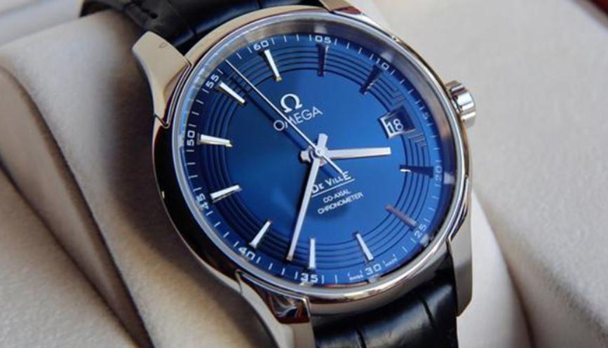 适合老年男士的10款最佳方形手表,男士潮表手表