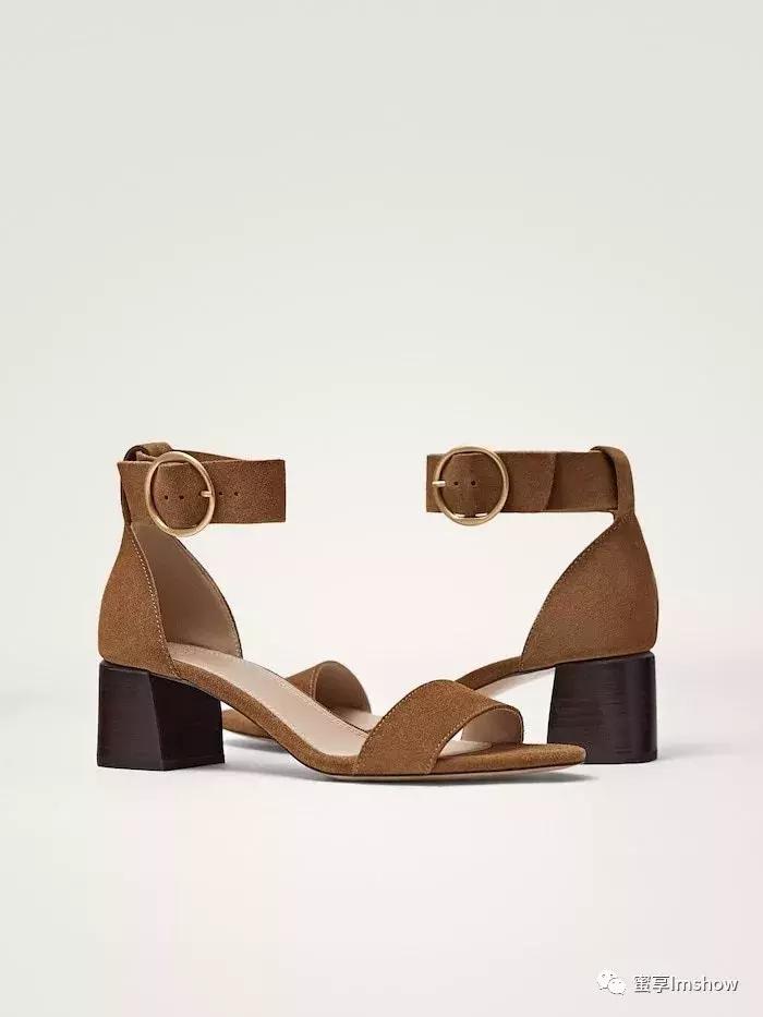 massimodutti类似男装品牌,massimodutti和zara有什么关系