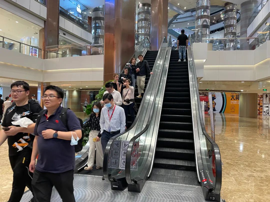 魔都大型购物商场,魔都第一购物商场