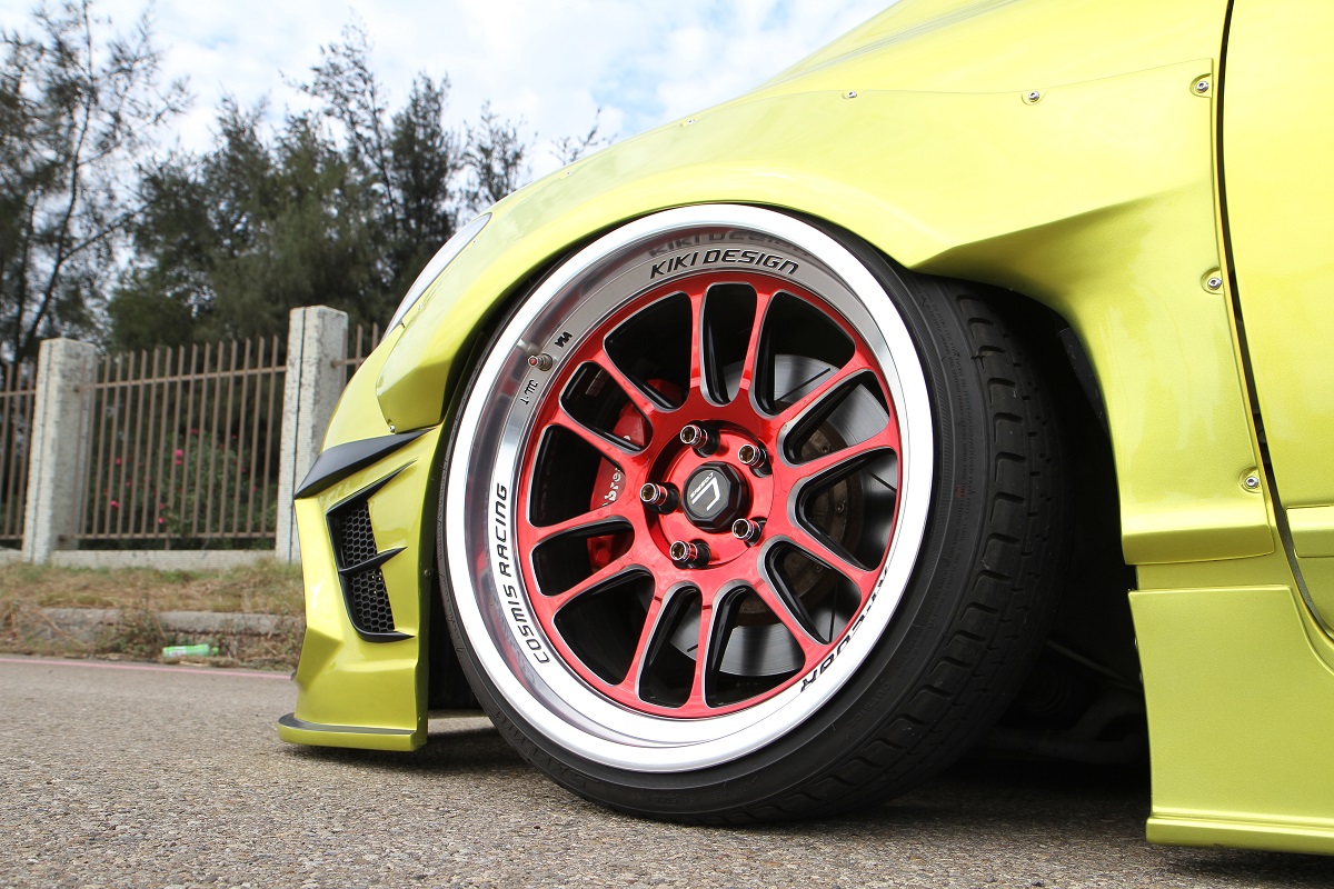 宽体CivicMK8现身泰包+柠檬金猴塞雷