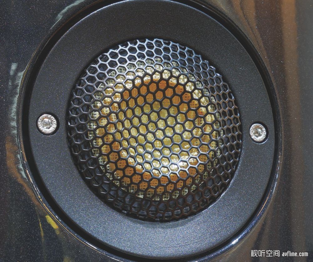 HIFI|JM40周年纪念音箱：FOCALSPECTRAL40TH