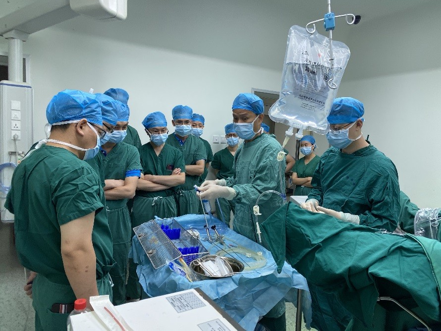 桂林地区硕通镜碎石清石技术培训中心落户南溪山医院