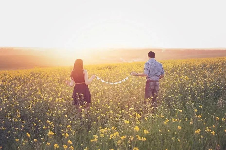 女人学会这四招轻松抓住男人的心,女人要学会驾驭