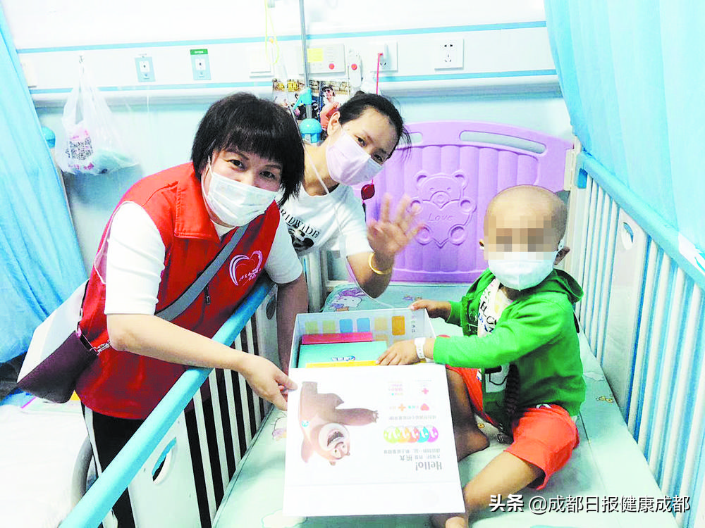 成都血友病危重患儿基本上在这里，成都大部分血小板减少病的患儿也在这里这个科室凝聚着满满的爱和希望