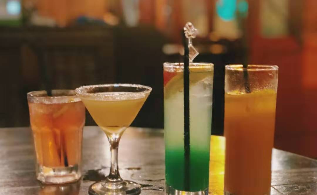 老外滩高端餐厅,宁波三叶草爱尔兰酒吧