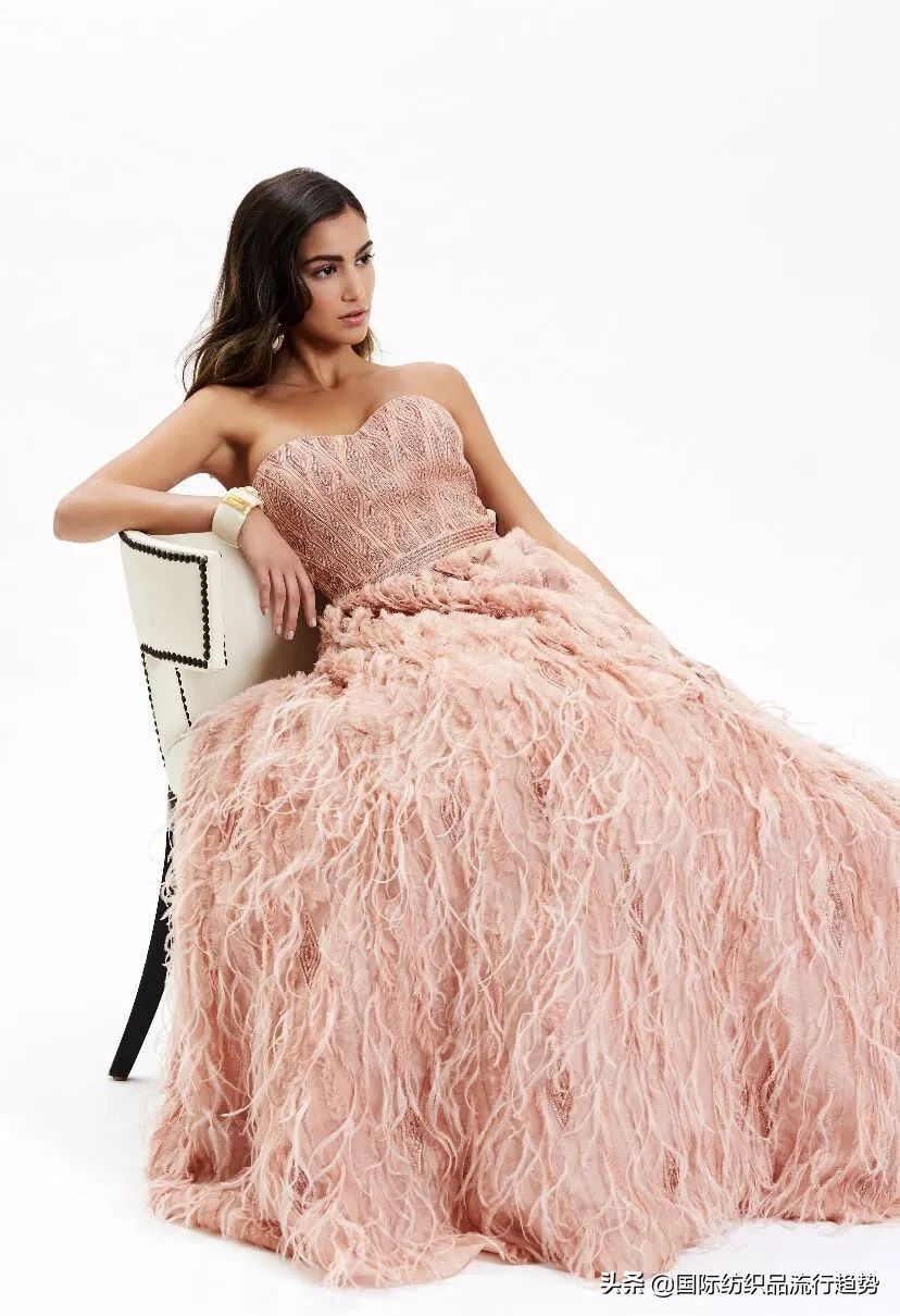 最新一季的巴黎时装秀,下一次的巴黎时装周