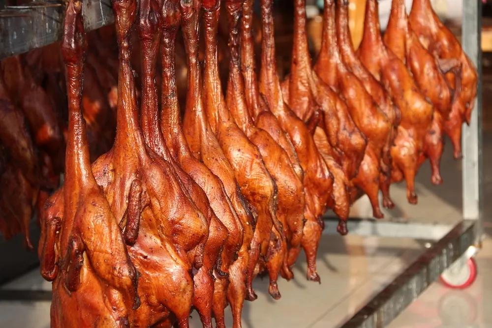 勾心勾魂啊,九尺的鸭脑壳鸭脖子鸭腿腿鸭脚脚鸭翘翘