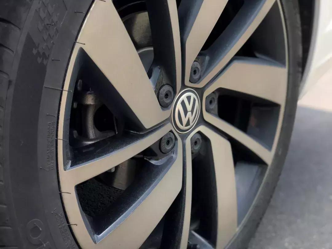 全新一代速腾280tsi自动豪华版,全新一代速腾280tsi自动超越版