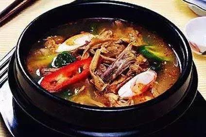 长白山四月旅游穿搭攻略,长白山冬季旅行必打卡攻略